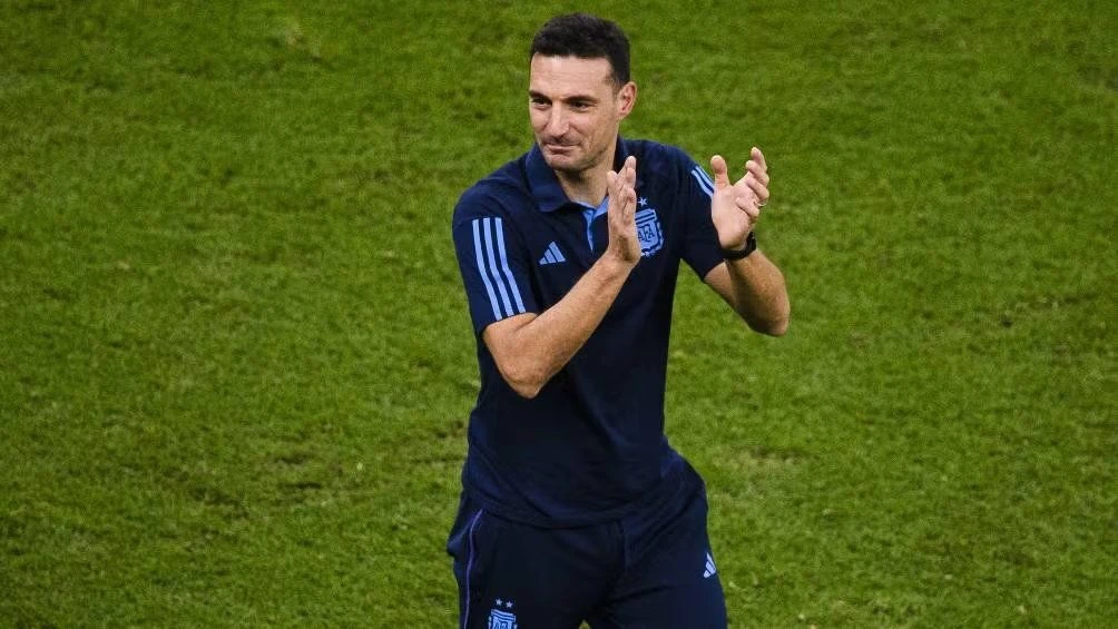 Los impresionantes récords que suma lionel scaloni con la selección de argentina
