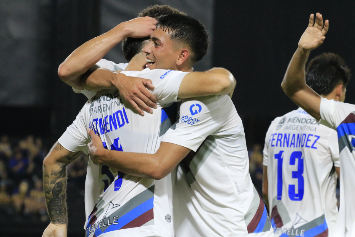 Agustin auzmendi vuelve a golear y godoy cruz es del grupo d de la copa sudamericana