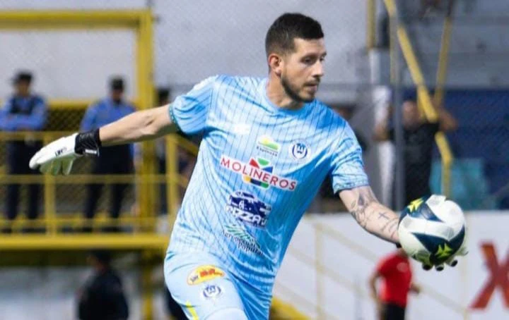 Andres salazar ratifica su compromiso con victoria para el apertura 2025
